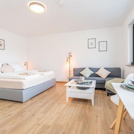 Modernes Apartment Mit Privatem Stellplatz Wenige Minuten Von Der Innenstadt & Mosel Coblenza Esterno foto