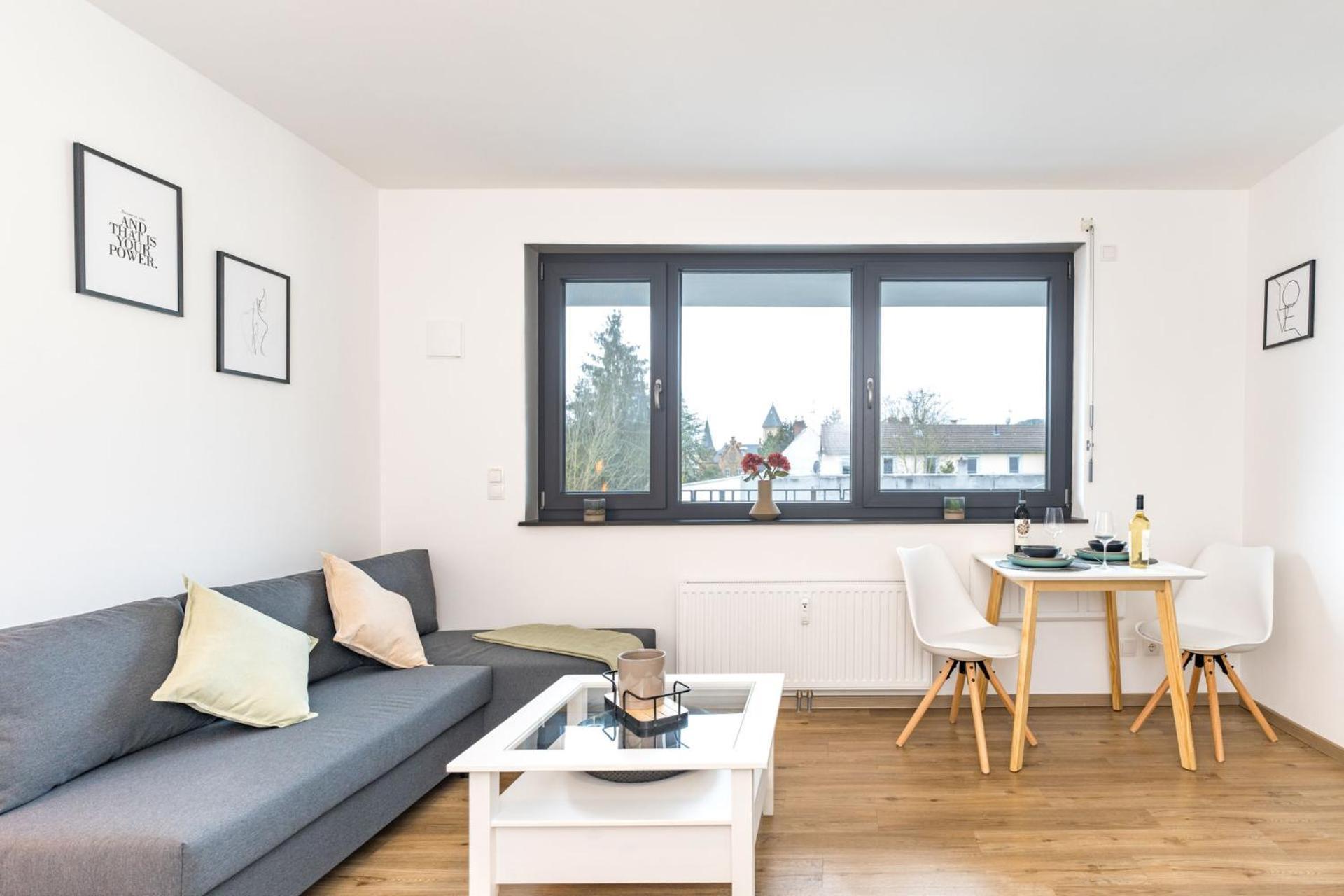 Modernes Apartment Mit Privatem Stellplatz Wenige Minuten Von Der Innenstadt & Mosel Coblenza Esterno foto
