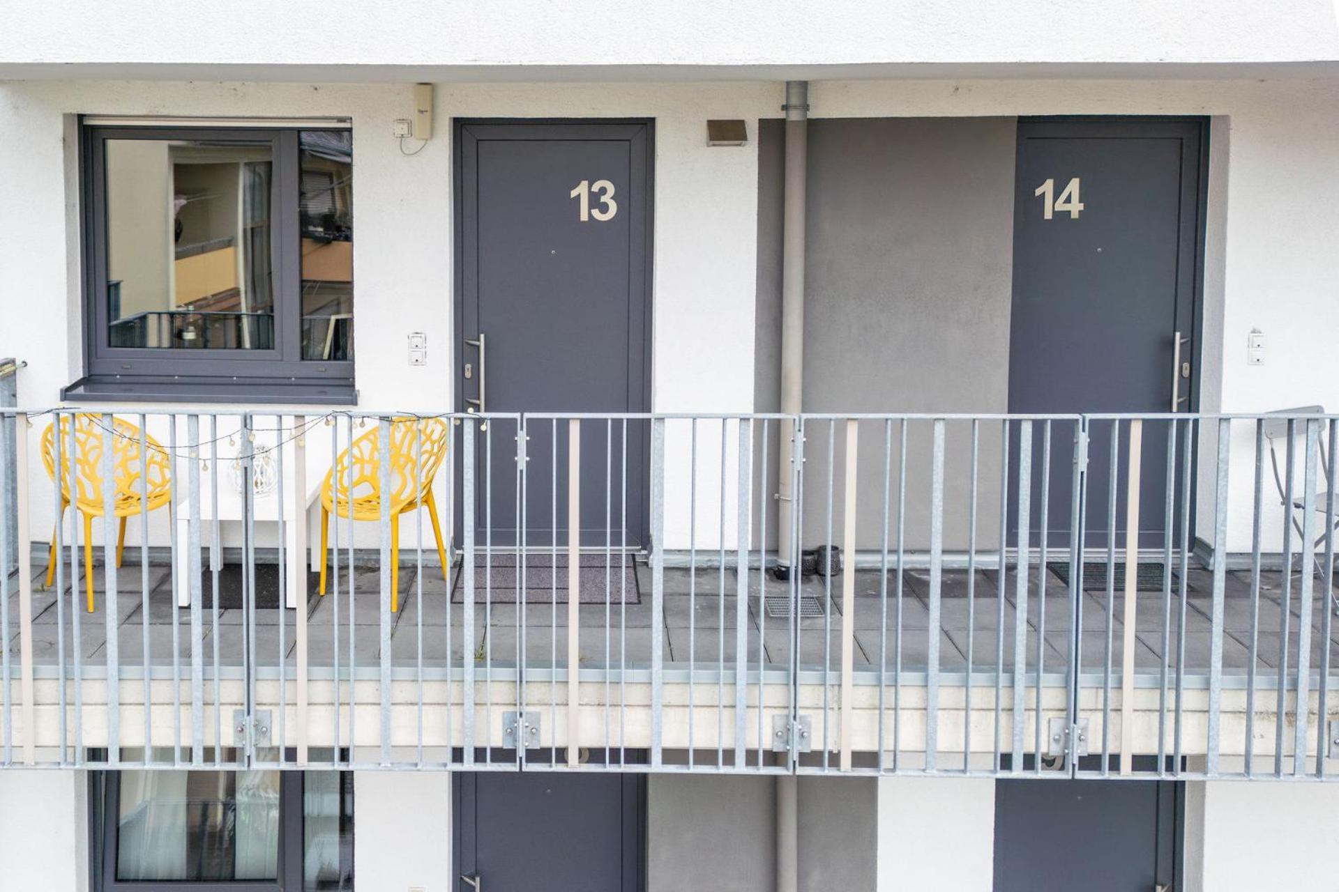 Modernes Apartment Mit Privatem Stellplatz Wenige Minuten Von Der Innenstadt & Mosel Coblenza Esterno foto